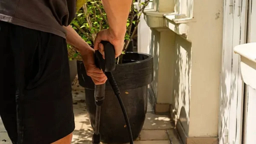 Cleaner Job in France