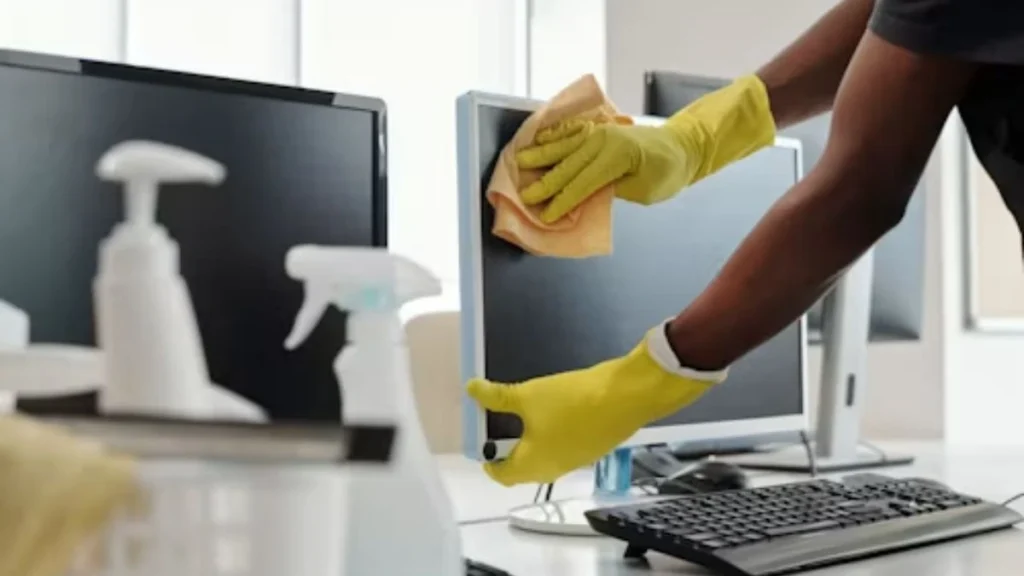 Cleaning Supervisor Job in Italy